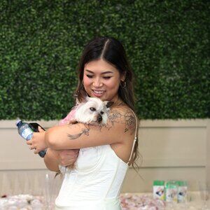 Meet your Posher, Victoria